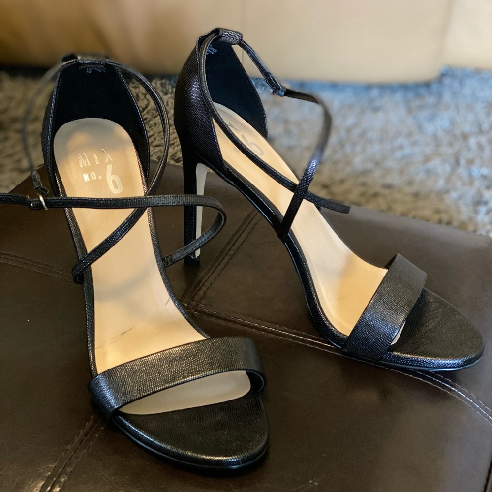 Mix No 6 Black Zaydia Strappy Stiletto Sandal Pumps